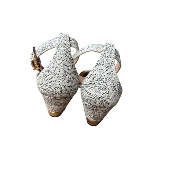 Tory Burch Mara White Lizard Pattern Leather Ankle Strap Wedge Sandals - 5.5 - Picture 6 of 10